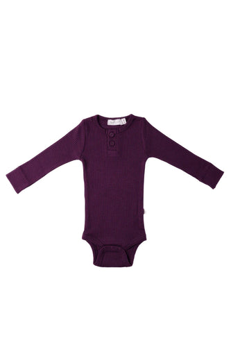 JAMIE KAY- ORGANIC ESSENTIAL LONG SLEEVE BODYSUIT IN BOYSENBERRY