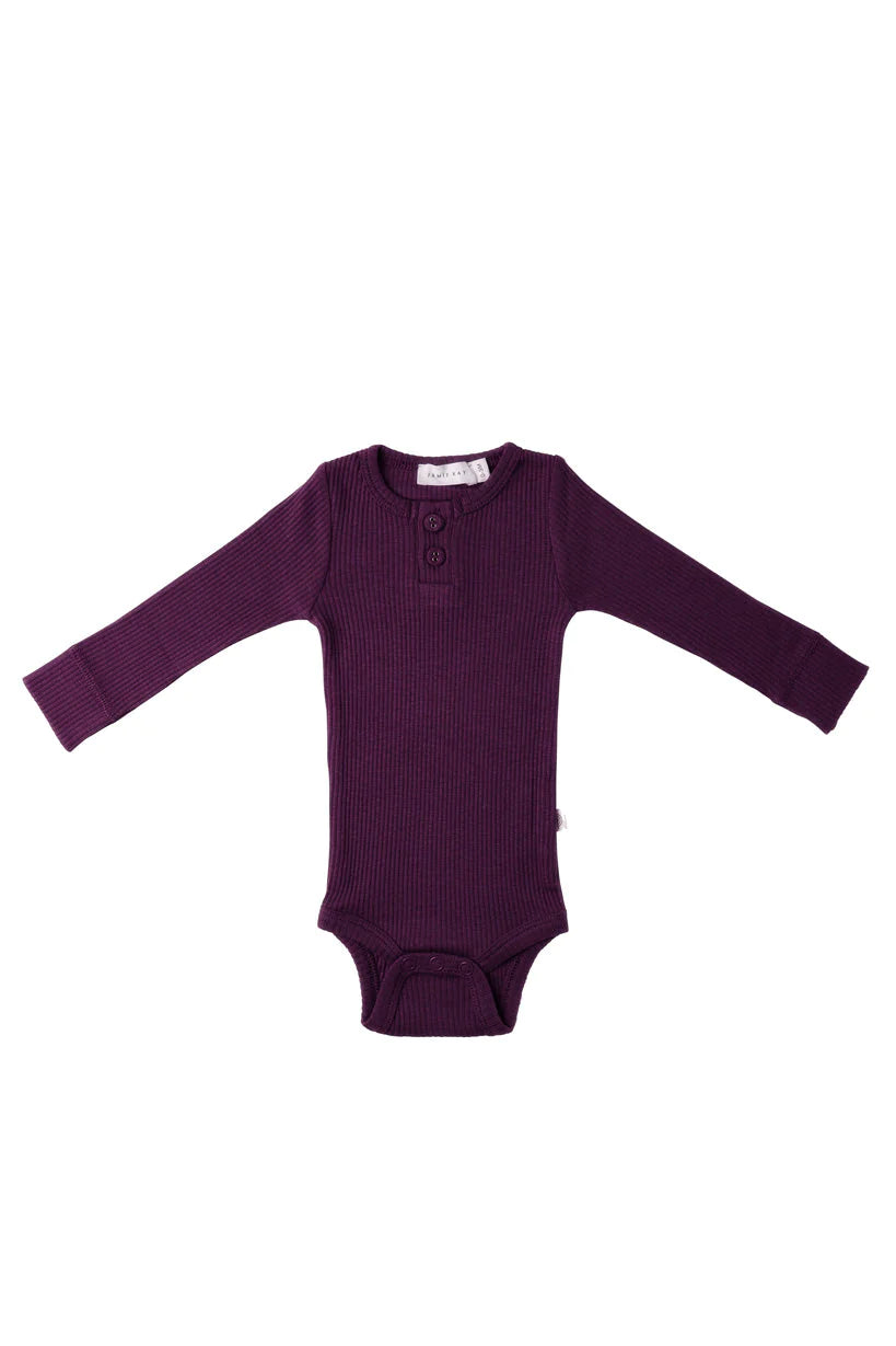 JAMIE KAY- ORGANIC ESSENTIAL LONG SLEEVE BODYSUIT IN BOYSENBERRY