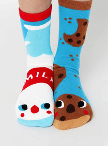 MILK & COOKIES - ADULT MISMATCHED SOCKS