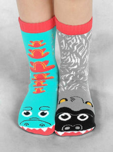 GIANT GORILLA & MUTANT LIZARD - KIDS MISMATCHED SOCKS