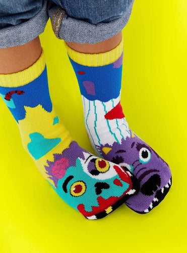 ZOMBIE & WEREWOLF - KIDS MISMATCHED SOCKS