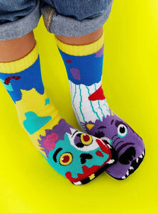 ZOMBIE & WEREWOLF - KIDS MISMATCHED SOCKS