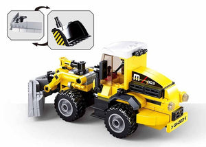 TEXAS TOY DISTRIBUTION- 2-IN-1 FORKLIFT TRUCK BUILDING BRICK KIT (200 PCS)